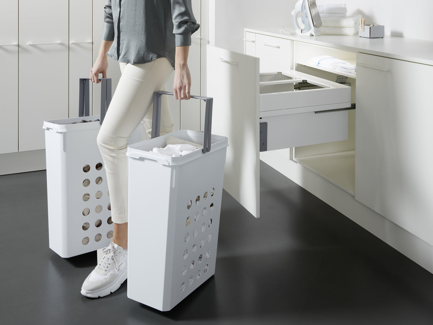 Vauth Sagel WASH® Space XX Pro Full Height Laundry Hamper Pull Out System, for Frameless Cabinet Application