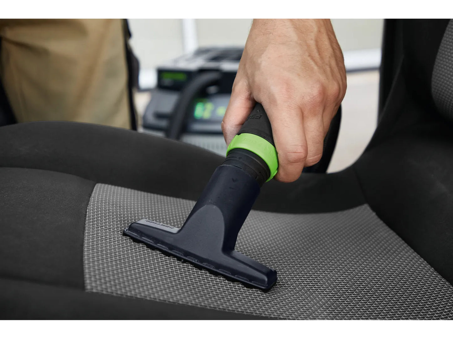 Festool 578984 Limited Edition ETS 125 REQ Sander + CT 25 HEPA Dust Extractor w/ 60-Piece Granat Abrasives Value Kit