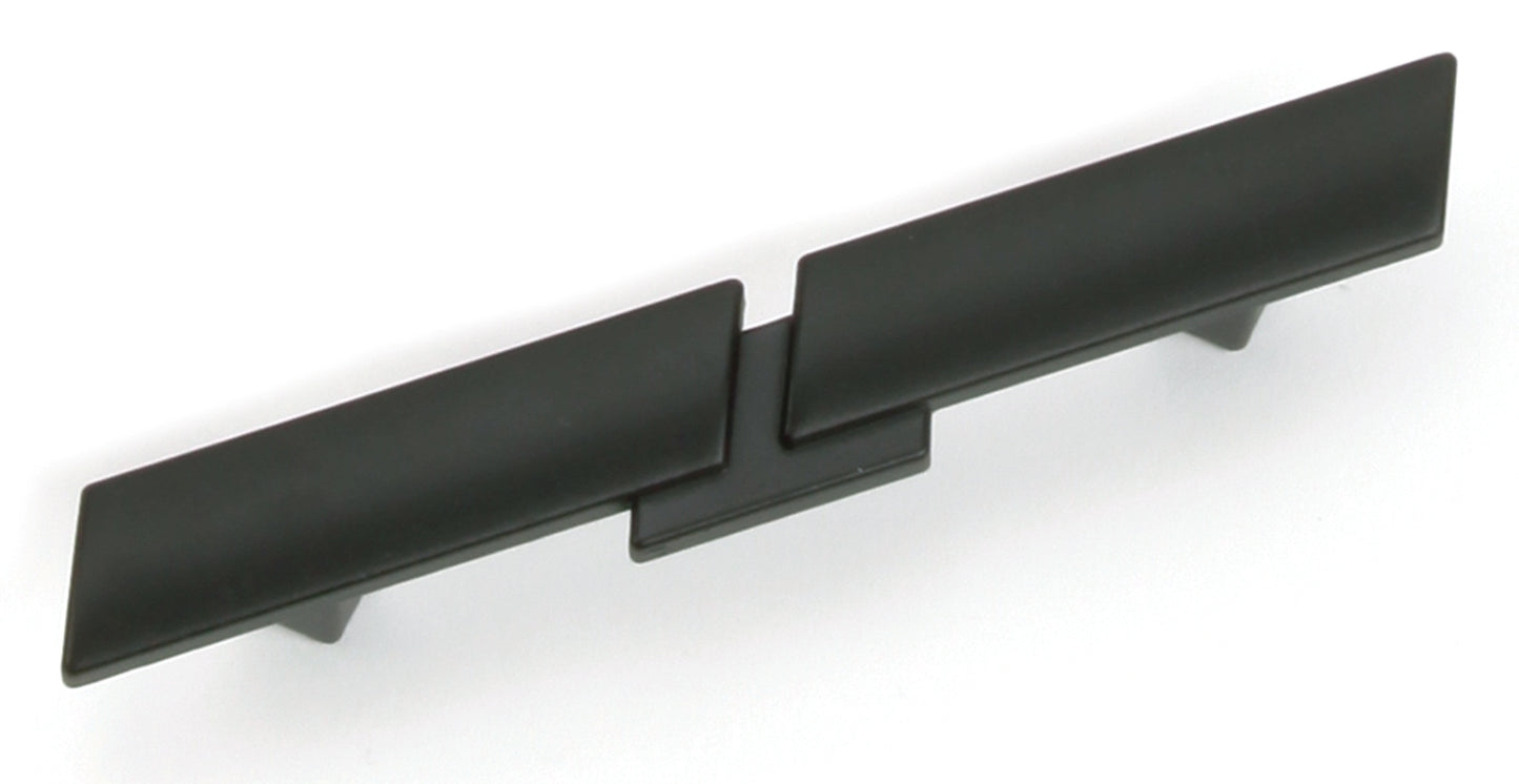 Overlay Pull, Division Collection - Laurey