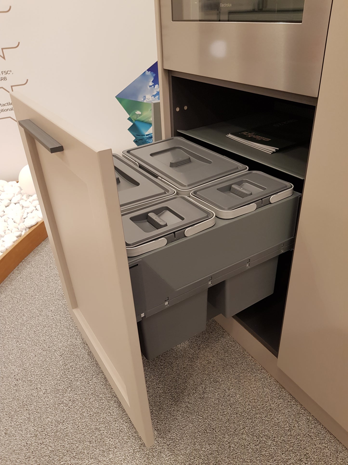 Elletipi Block 2.0 Large Capacity Waste Bin Pullout Kit with Plastic Lids