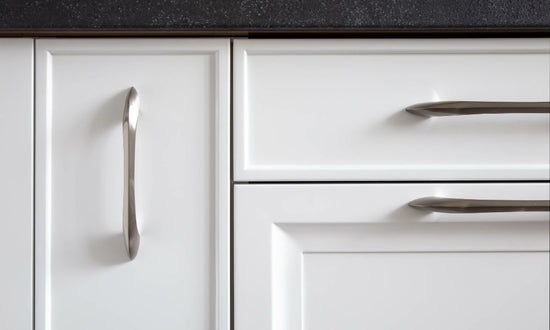 Where To Place Cabinet Handles