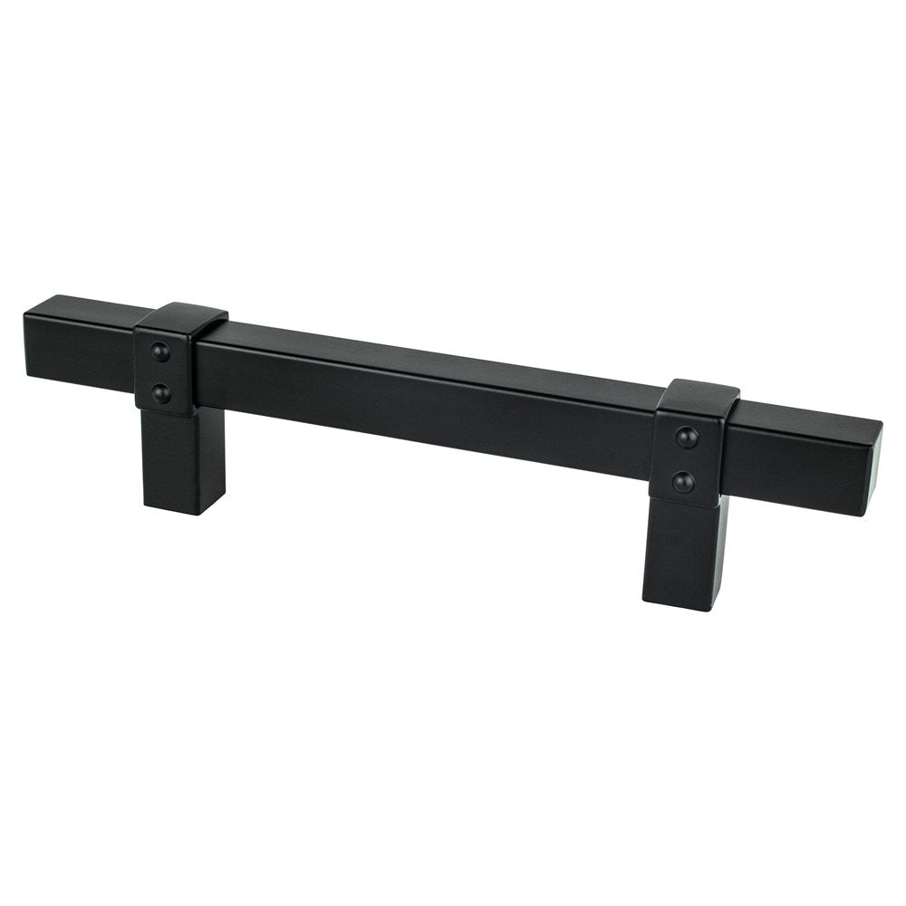 Pull, Rivet Rebel - Berenson