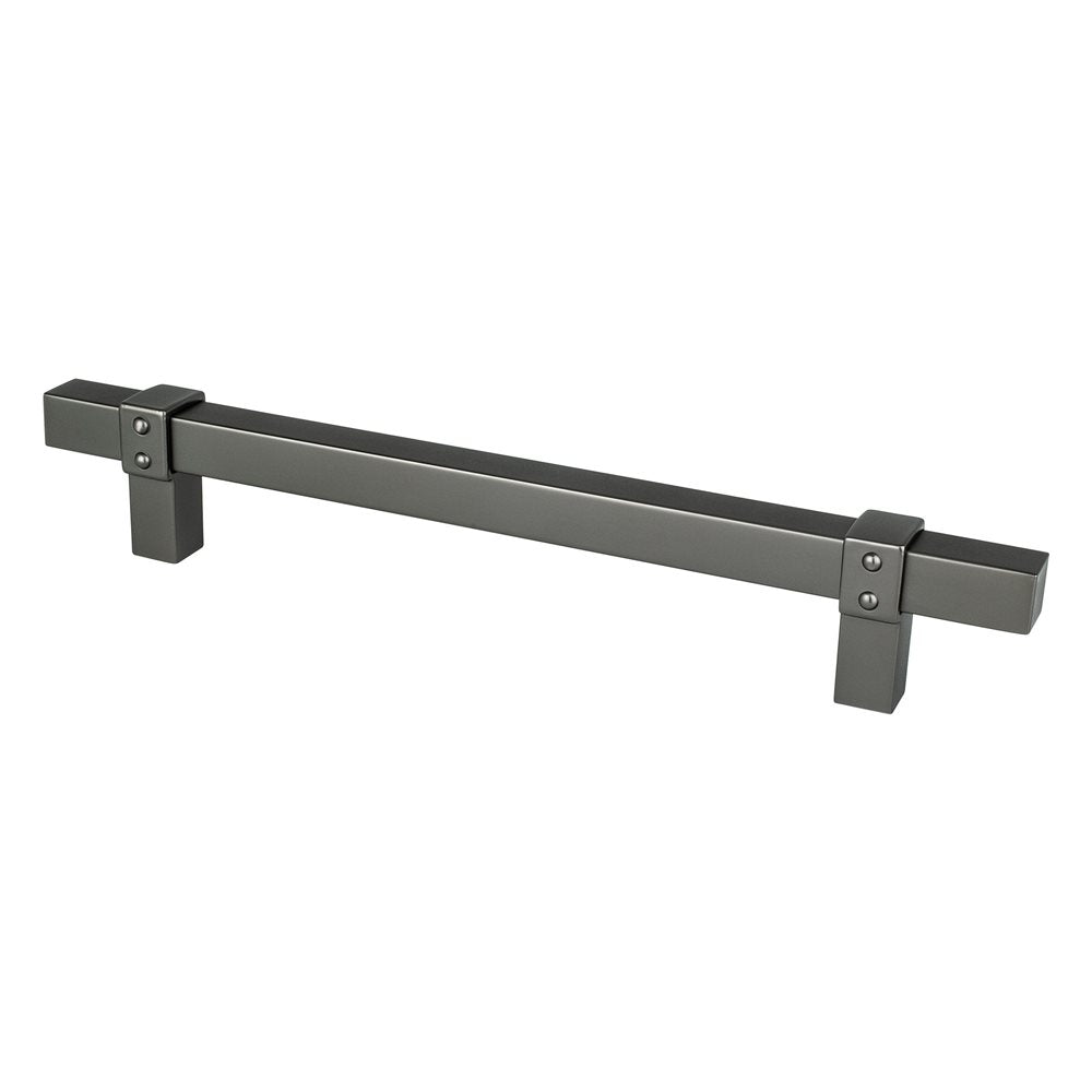 Pull, Rivet Rebel - Berenson