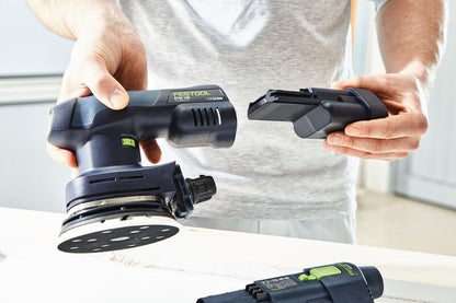 Festool 577691 ETSC 125 18V Brushless Hybrid Cordless Random Orbital Sander 125mm (5"), Bluetooth 3.0Ah SET