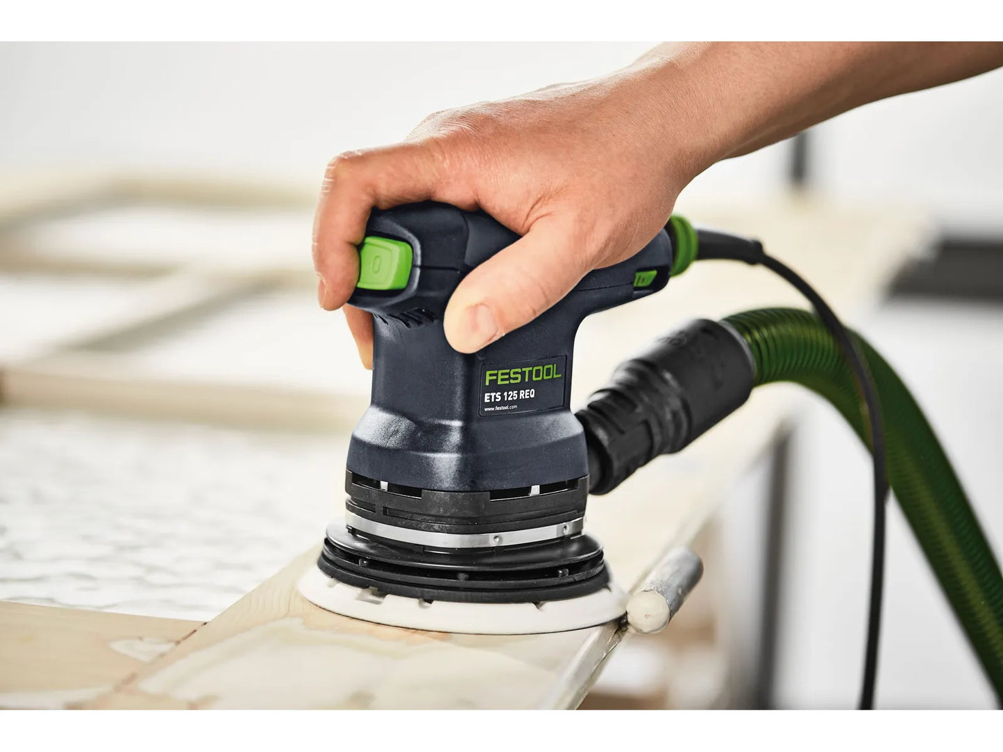Festool 578984 Limited Edition ETS 125 REQ Sander + CT 25 HEPA Dust Extractor w/ 60-Piece Granat Abrasives Value Kit