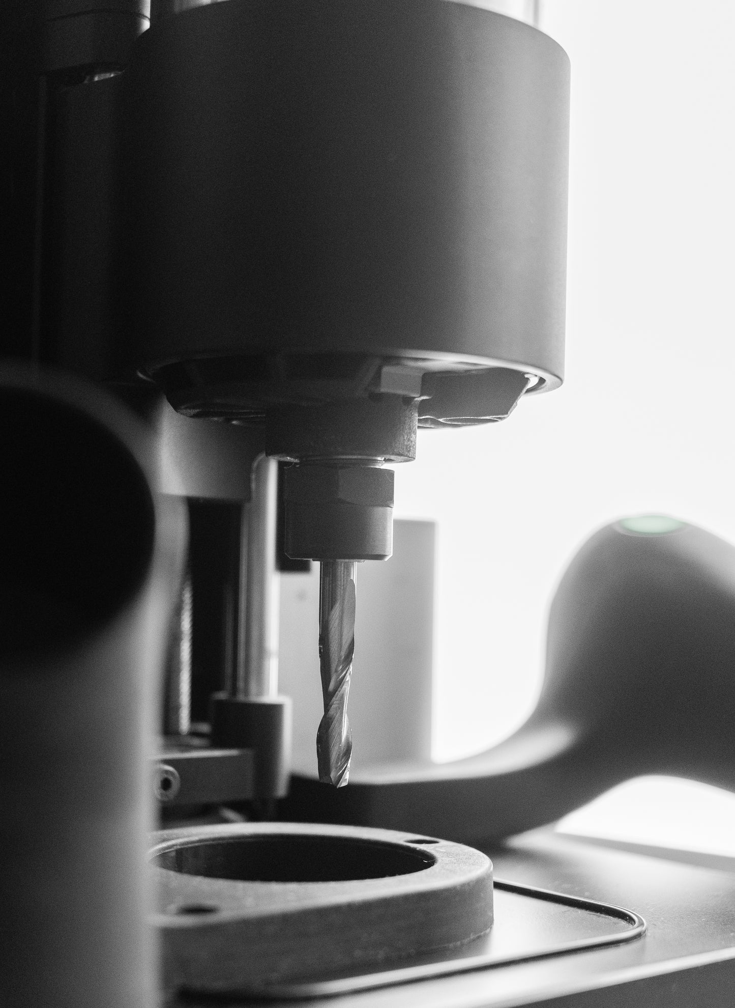 Shaper Tools ¼” X 1” Up-Spiral Router Bit