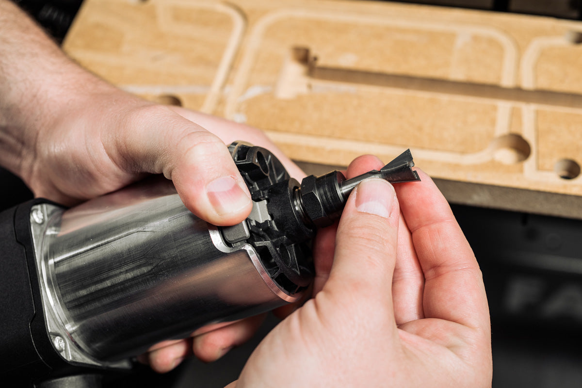 Shaper Tools 15 ̊ Dovetail Router Bit