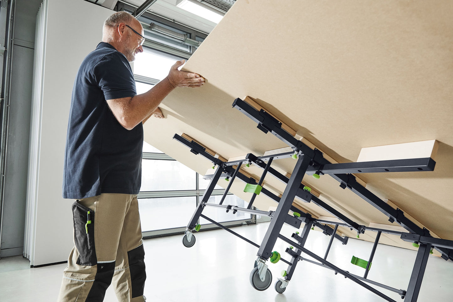 Festool 205183 Mobile Saw Table and Workbench STM 1800